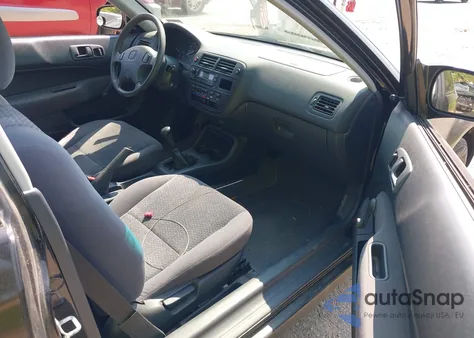 1996 Honda Civic Dx из США, поврежденный, VIN 1HGEJ6122TL081822